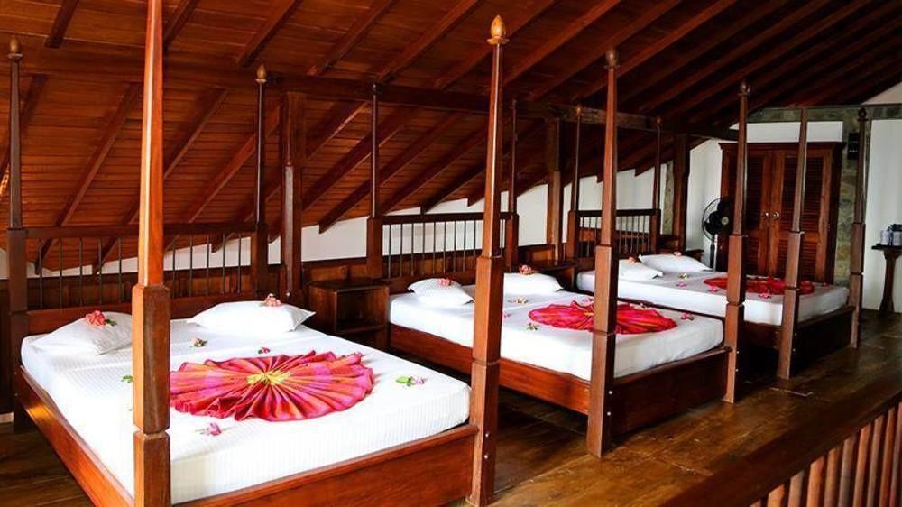 Mount Royal Hotel Kandy Exterior photo